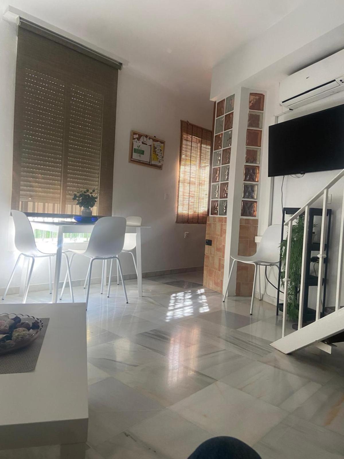 Duplex With Terrace Santa Rufina Appartement